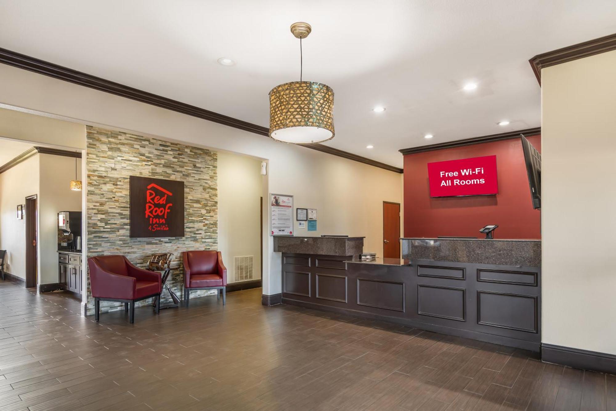 Red Roof Inn & Suites Sulphur Springs Exteriör bild